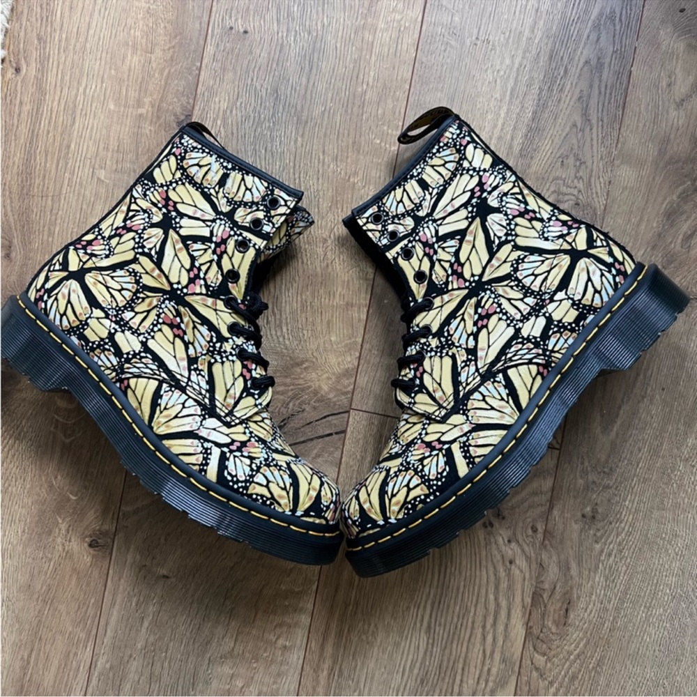 Dr Marten Butterfly boots